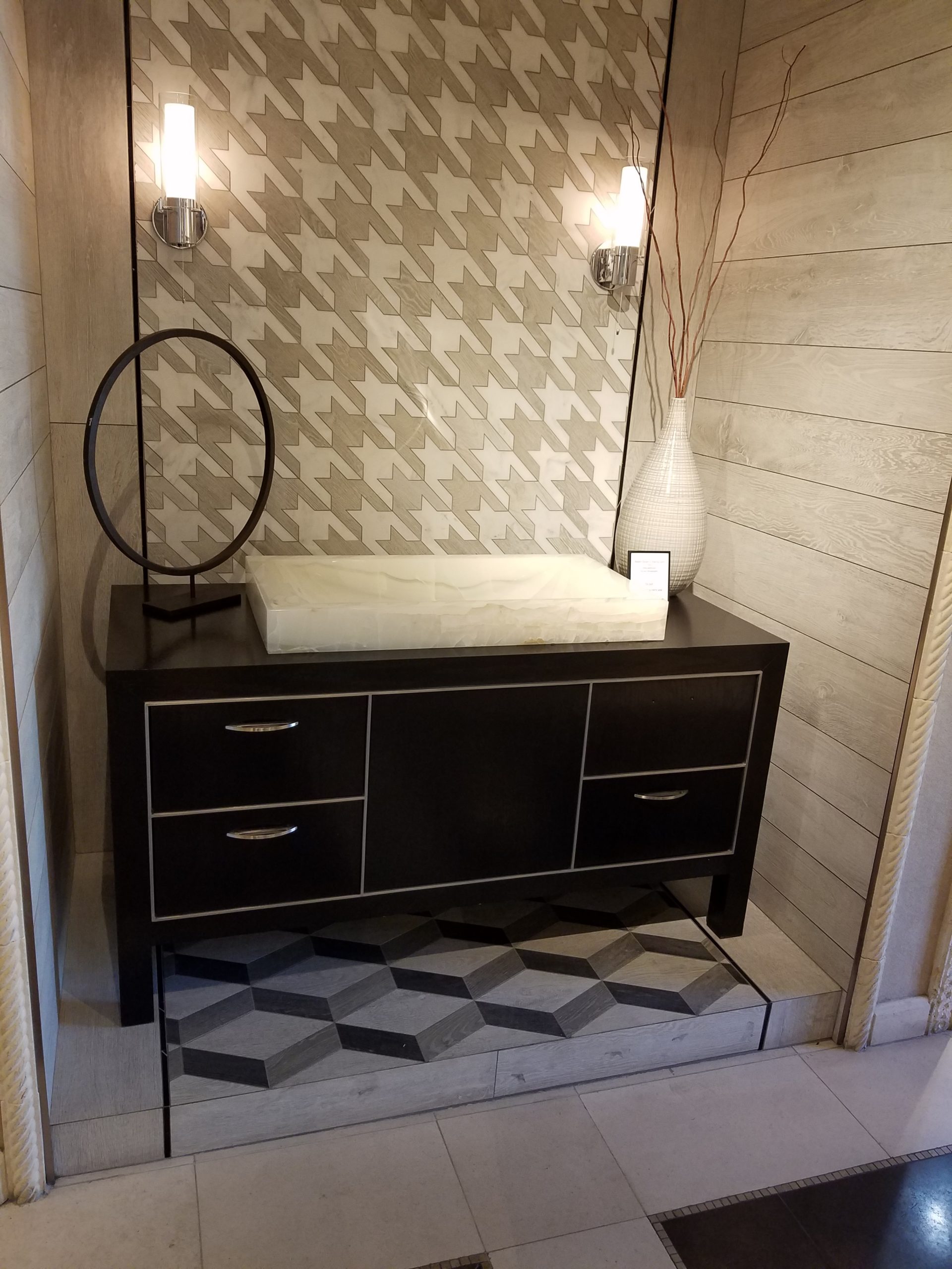 TOILA INC LV20161021 scaled stone tile and slab material