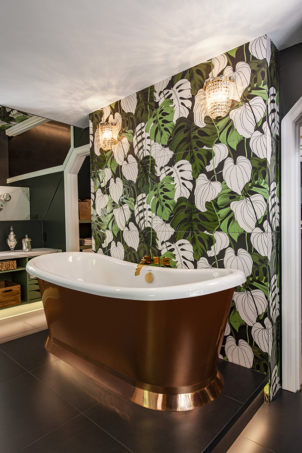 TOILA INC Pasadena Showhouse bathroom Secolo Porcelain Calacata Classic Botanicals Tahiti stone tile and slab material