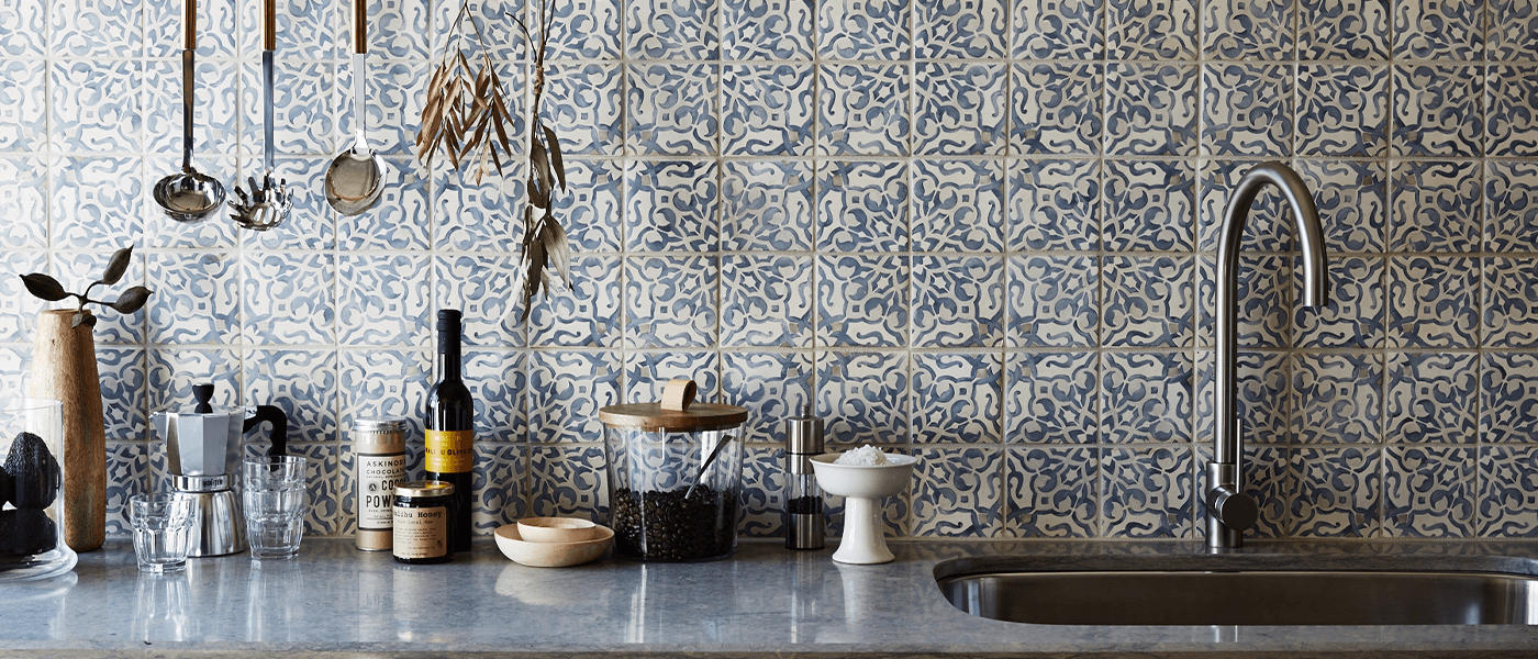 TOILA INC blog small kitchen7 stone tile and slab material